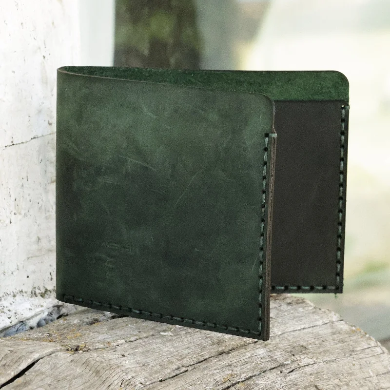 Men's Handcrafted Green Leather Wallet from Armenia - Independent Green