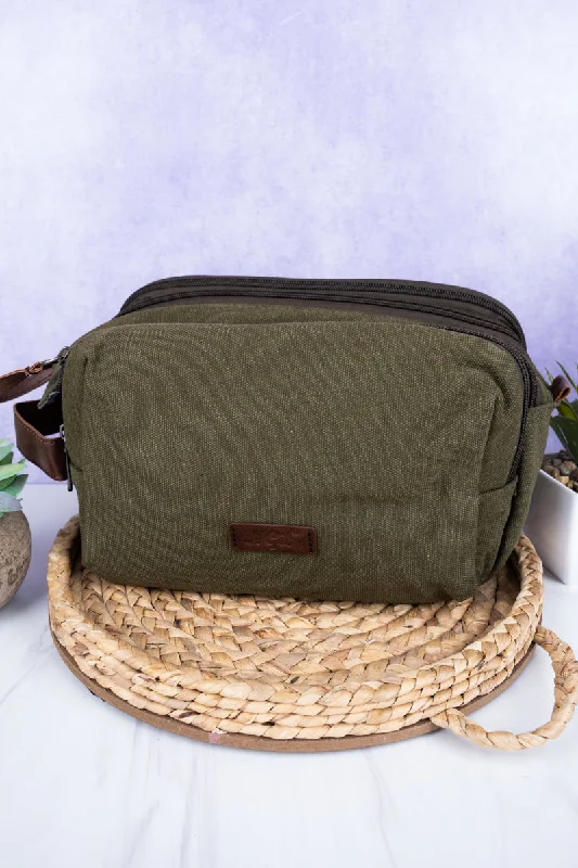 Green Travel Ready Toiletry Bag