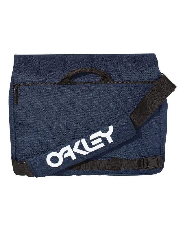 Oakley - Street Messenger Bag 15L