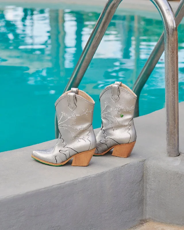 Sustainable Sofie Vegan Boots Silver - Limited Edition