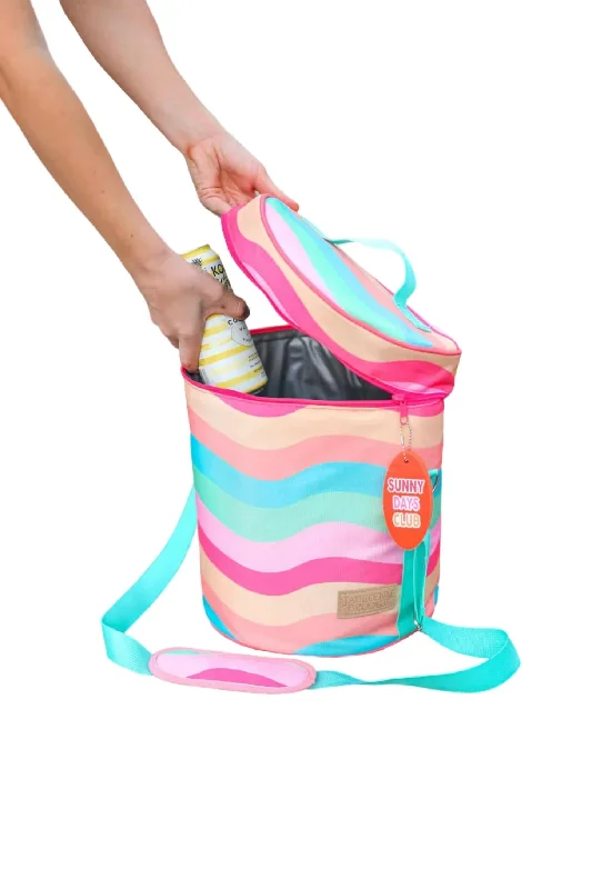 Soft Cooler Bag In Make Waves